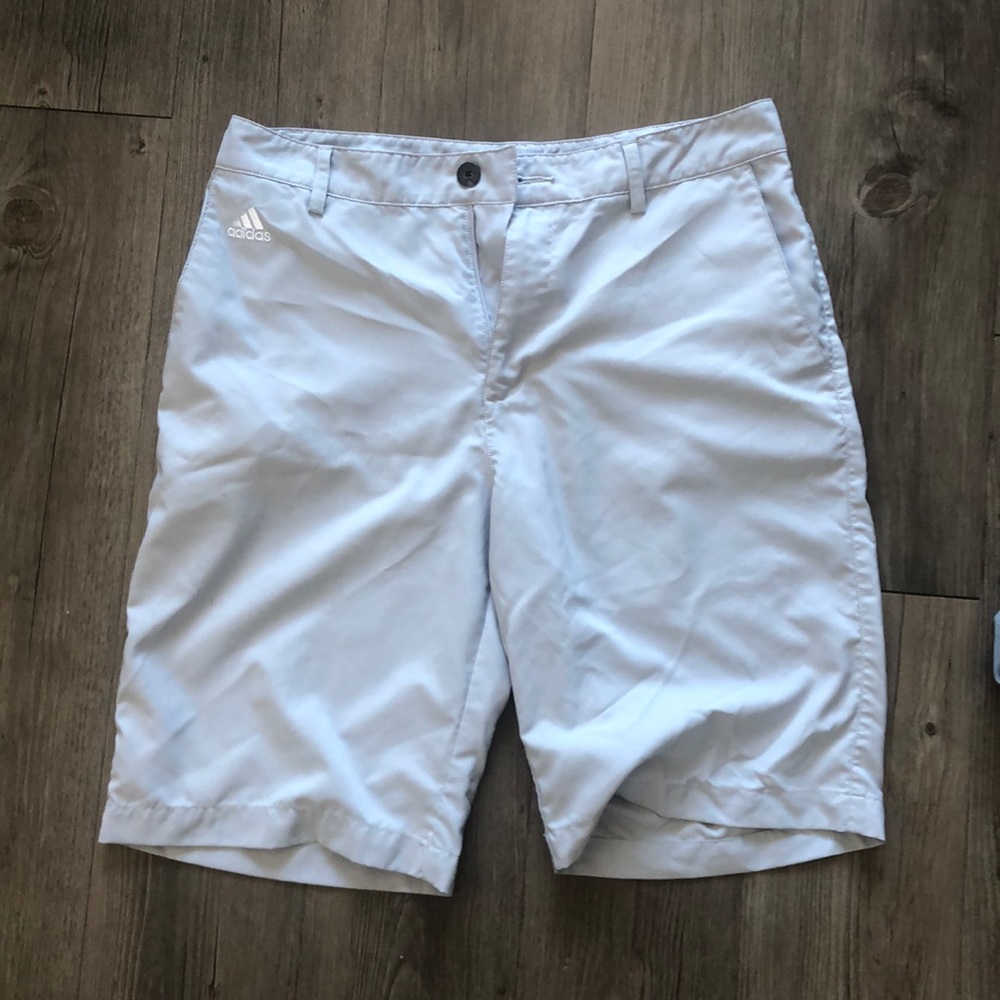 Adidas golf shorts in great shape